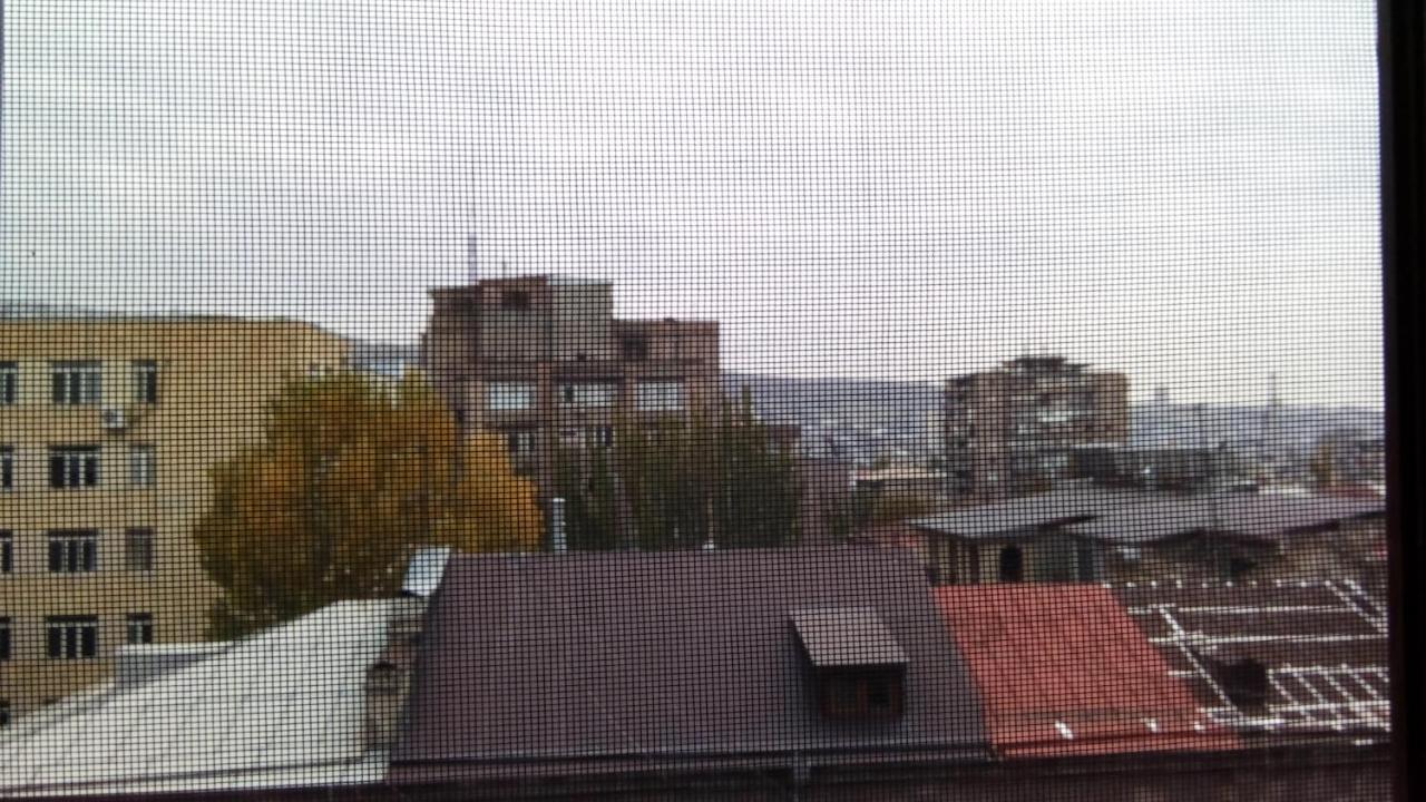 Lily'S Apartment Jerevan Buitenkant foto